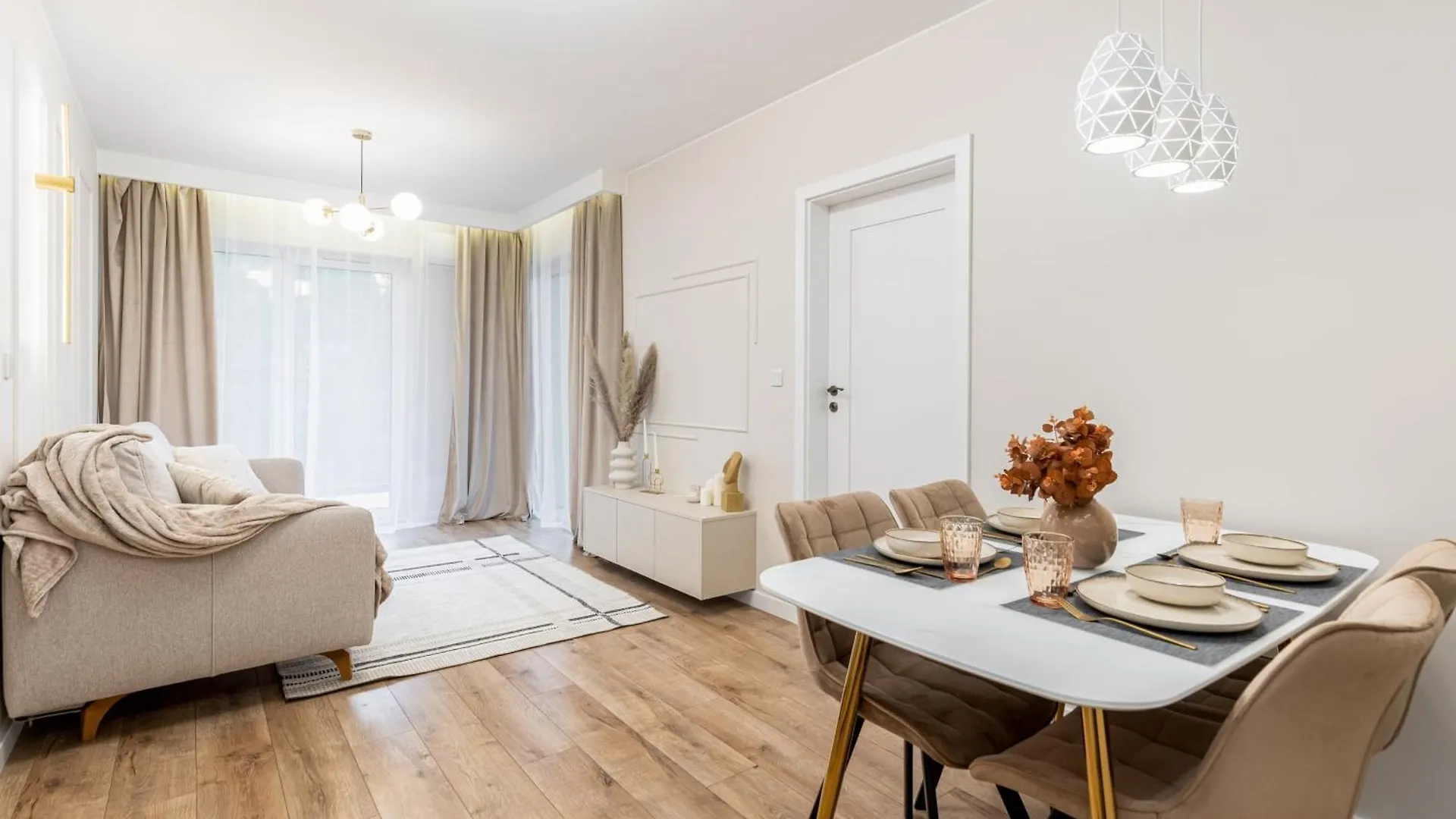 Saska Park Apartments Krakau