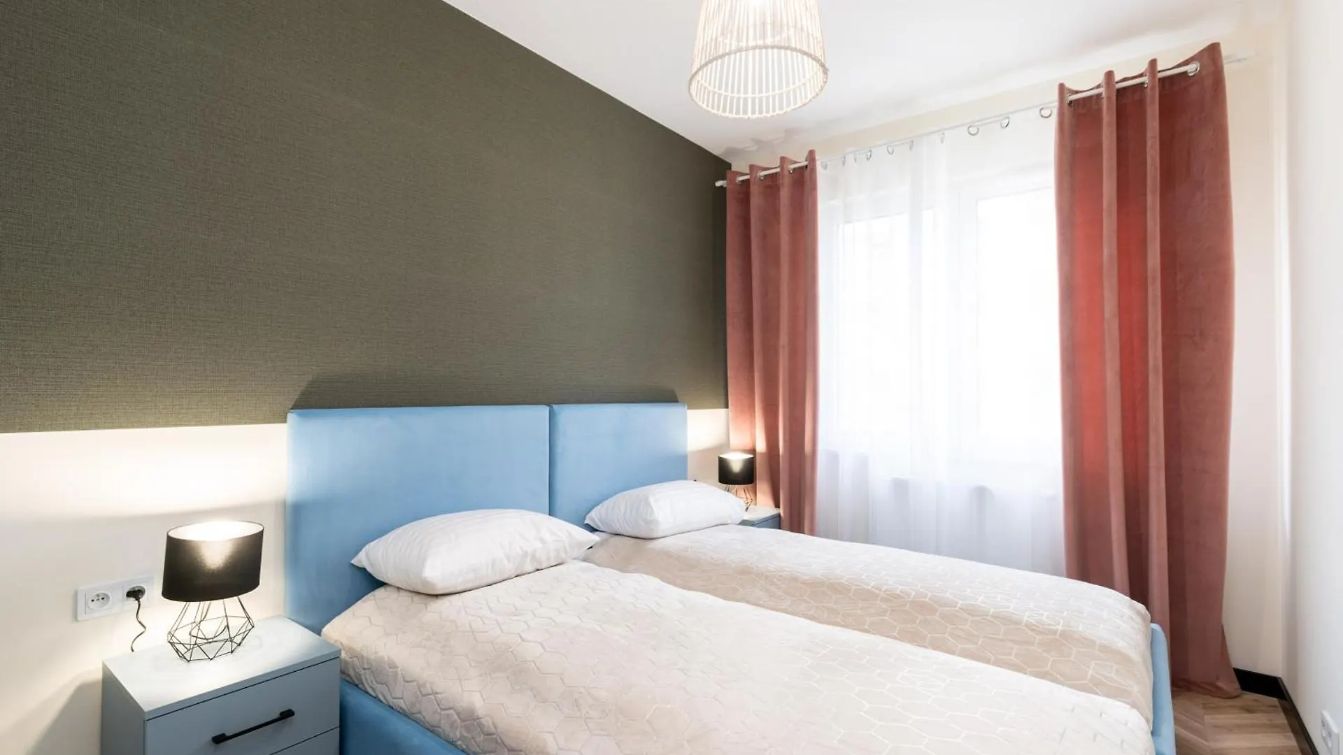 Saska Park Apartments Krakau Polen