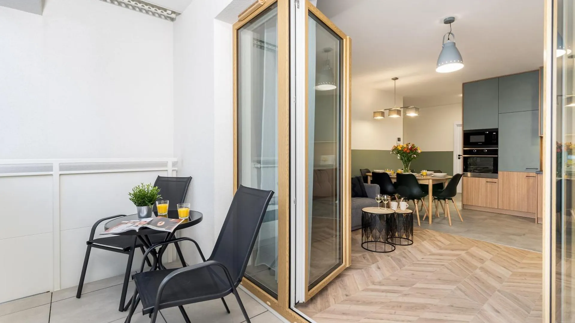 Saska Park Apartments Krakau Polen